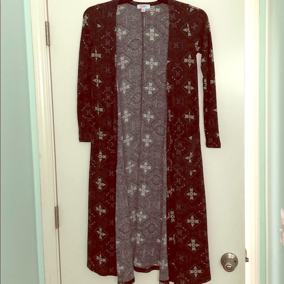 LulaRoe Sarah cardigan - Picture 2 of 3